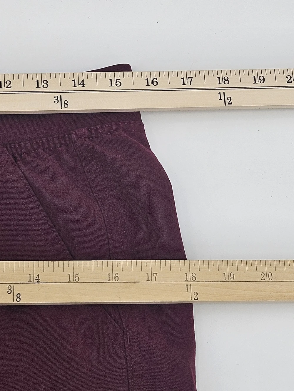 Figs Axim Cargo Scrub Pant Burgundy Men's Size M Tall Straight Leg Nurse Medical